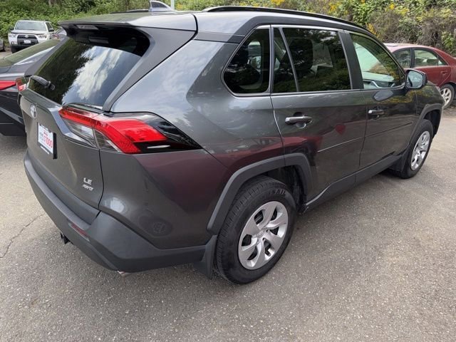 Used 2021 Toyota RAV4 LE AWD/4WD image 3