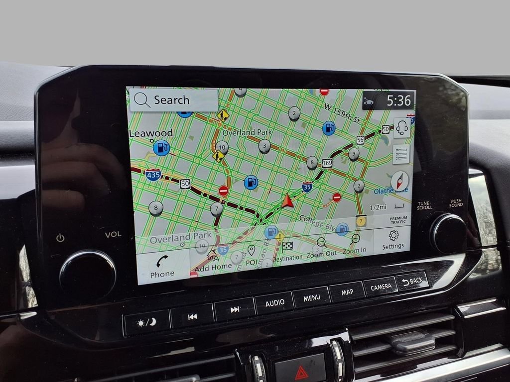 Certified 2022 Nissan Pathfinder Platinum w/ Cargo Package image 5