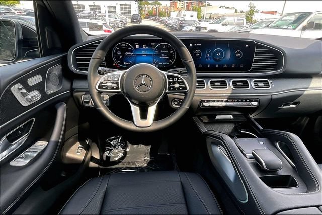 Certified 2023 Mercedes-Benz GLE 450 4MATIC image 4