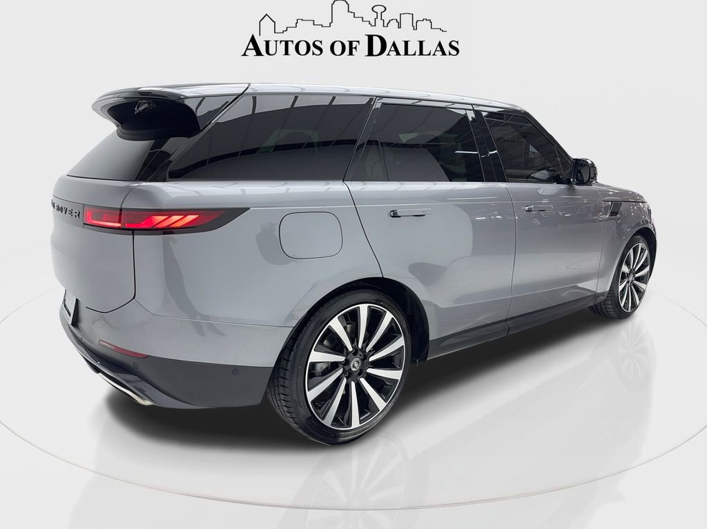 Used 2024 Land Rover Range Rover Sport SE image 9