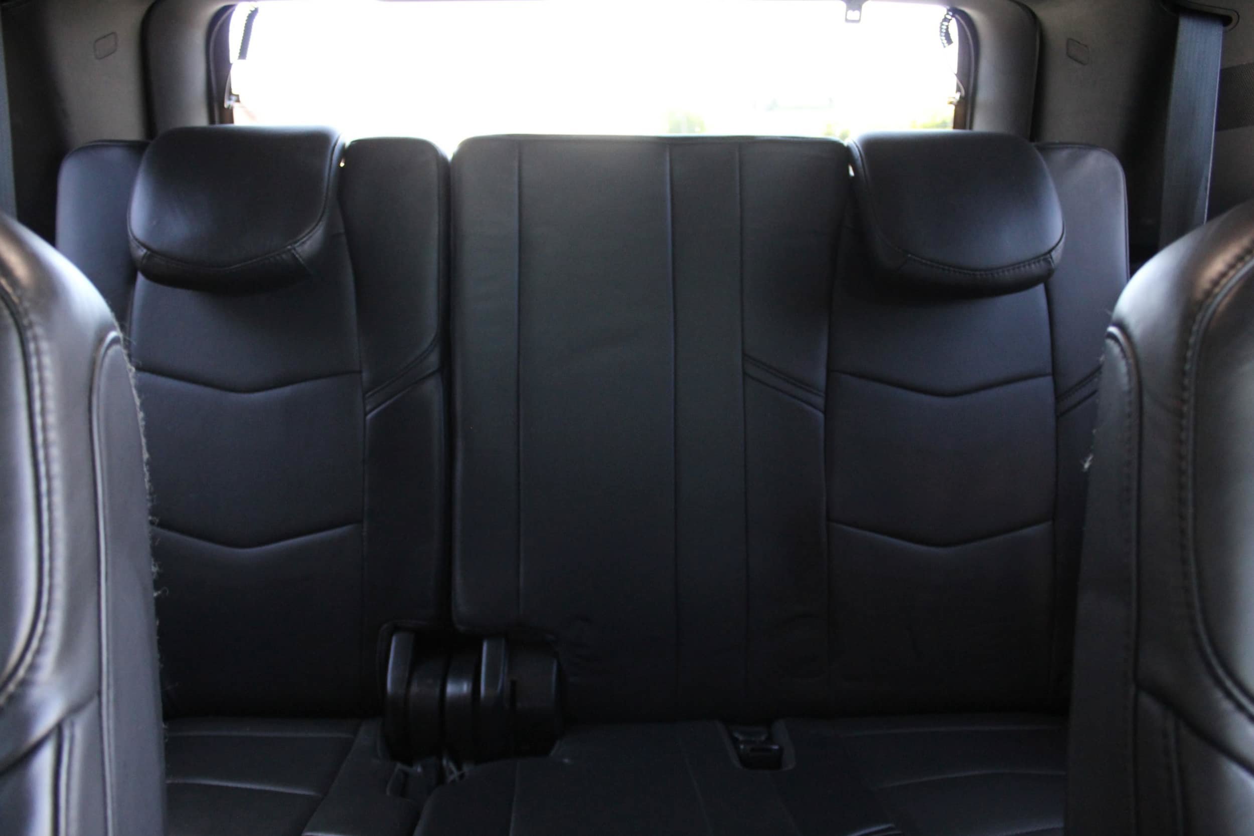 Used 2018 Cadillac Escalade Platinum AWD/4WD image 42