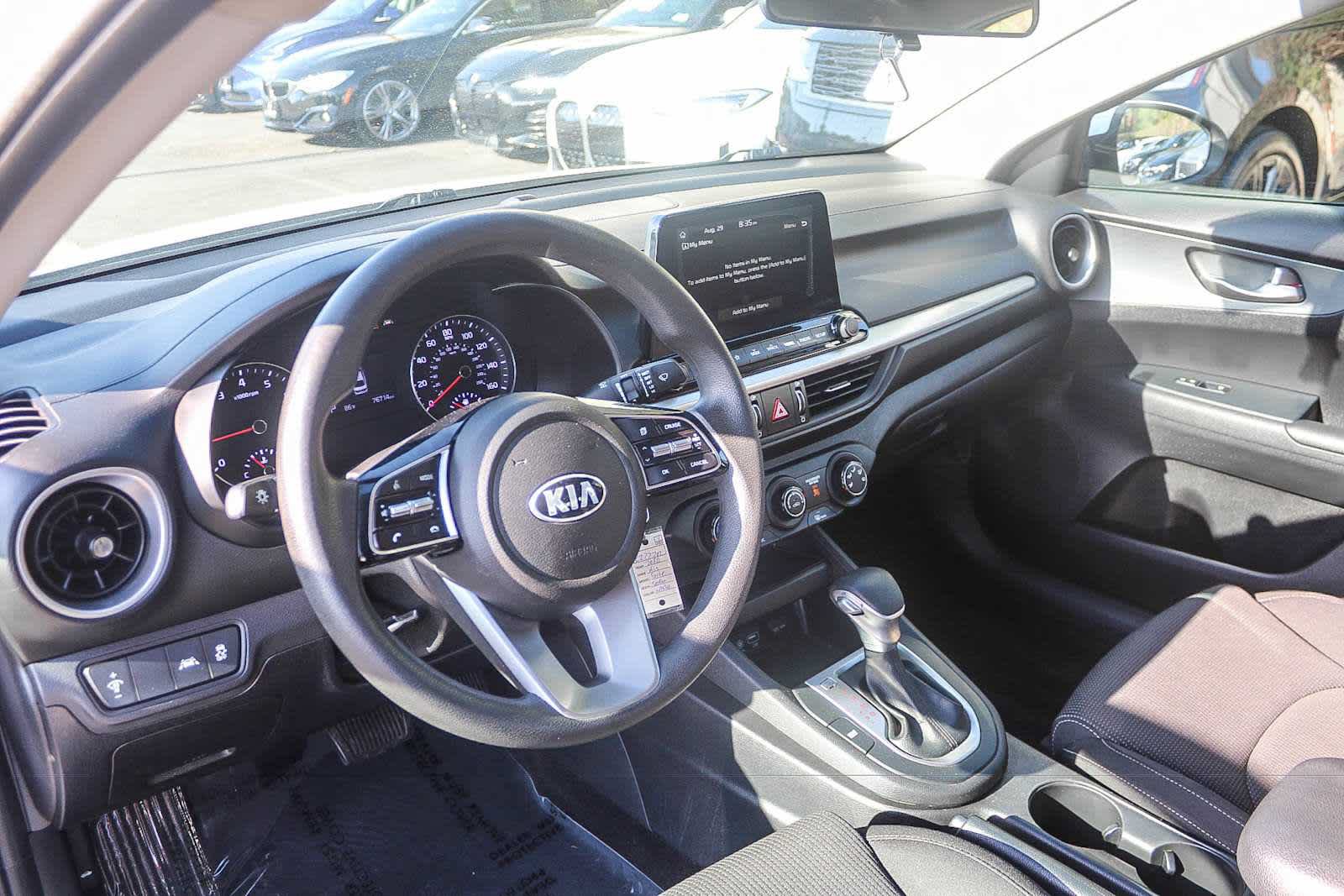 Used 2020 Kia Forte LXS FWD image 17