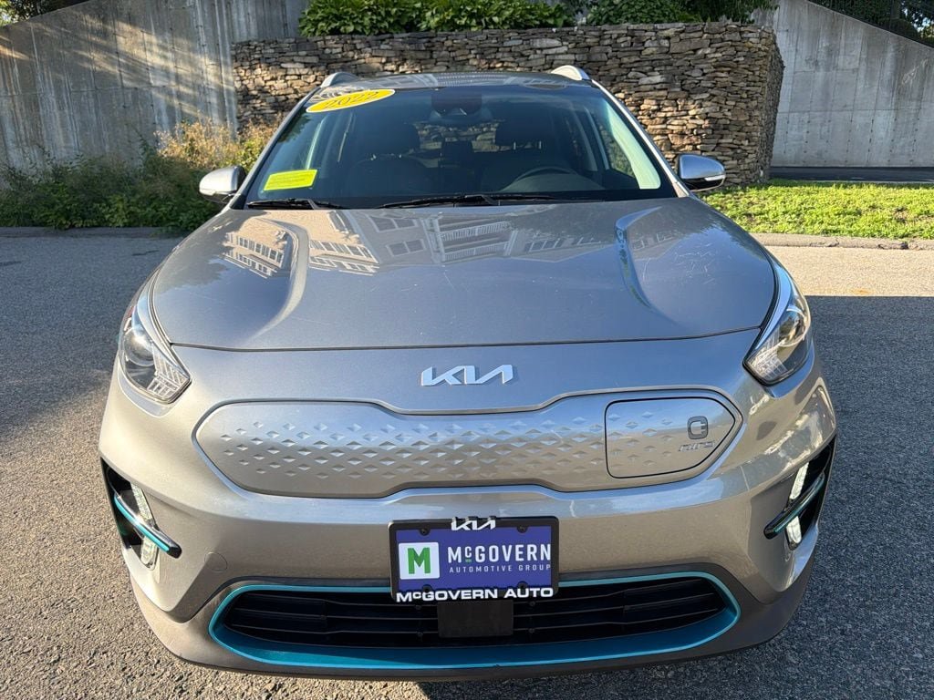 Certified 2022 Kia Niro EX Premium w/ Cold Weather Package FWD image 10