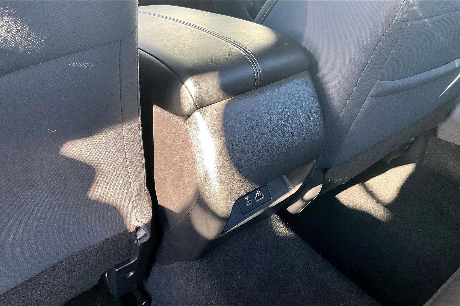 Used 2024 Nissan Altima 2.5 SV image 34