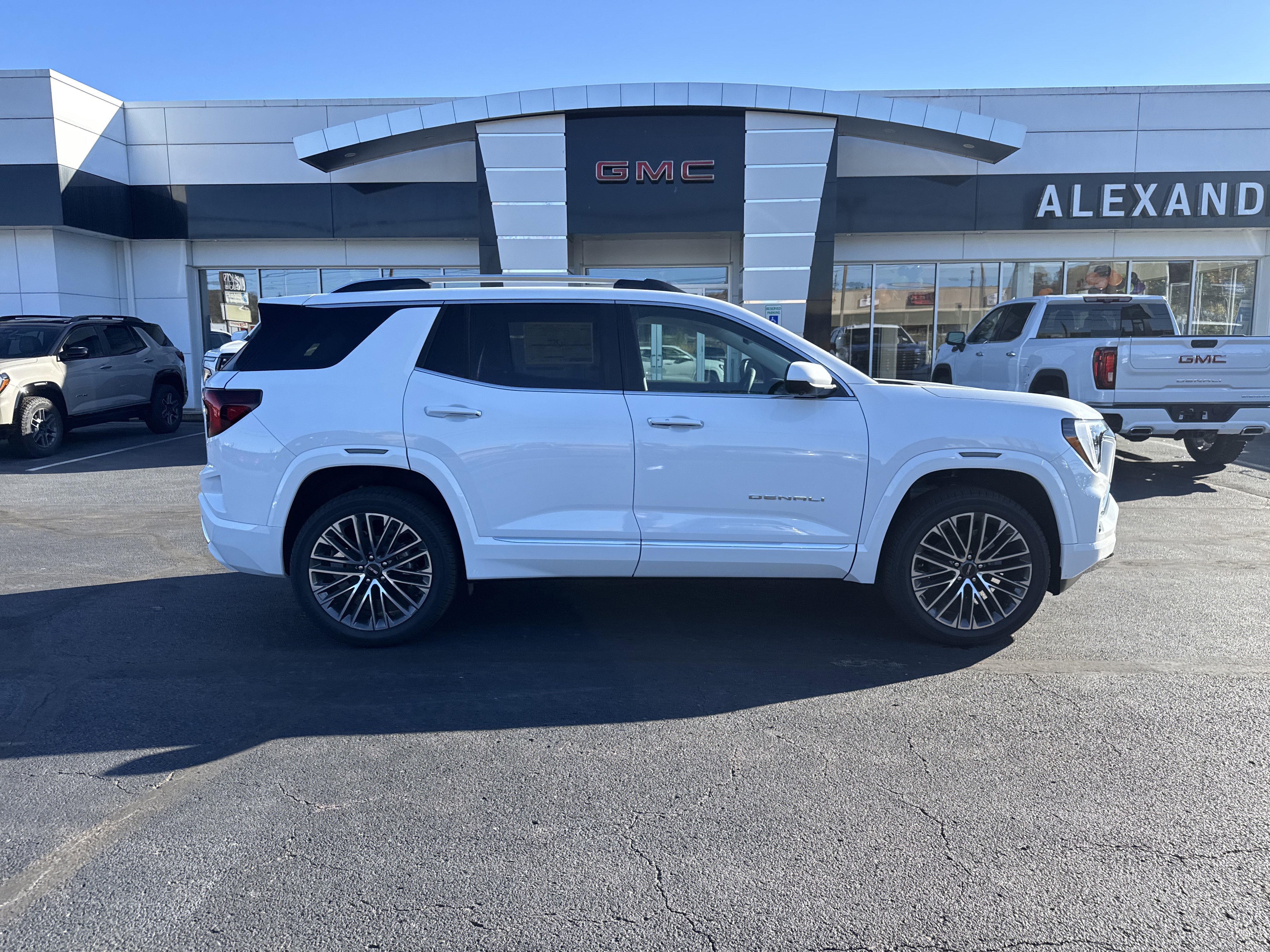 New 2026 GMC Terrain Denali w/ LPO, Floor Liner Package AWD/4WD image 2