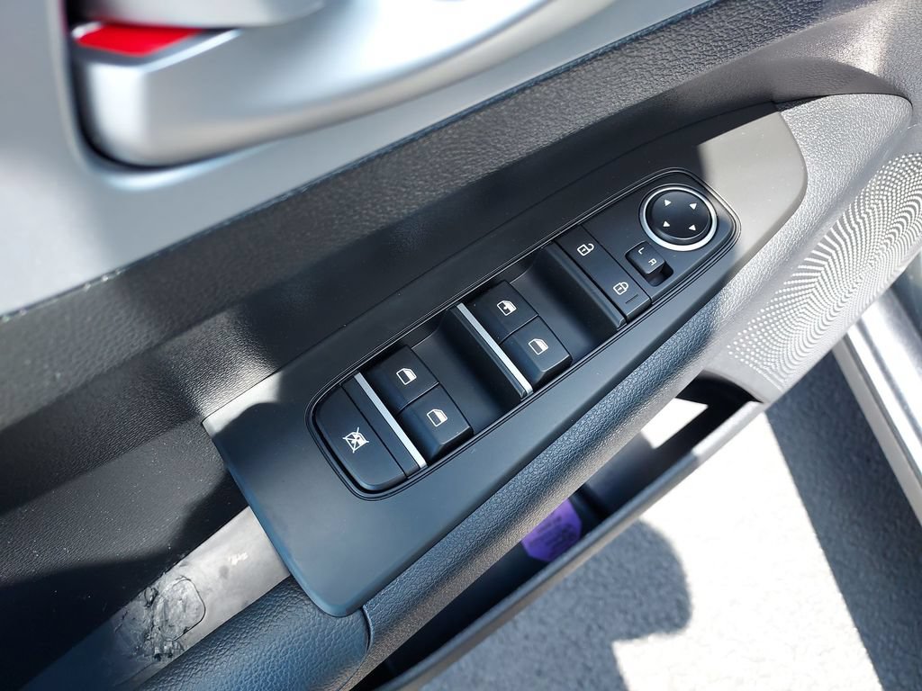 Used 2024 Kia Forte LX FWD image 19