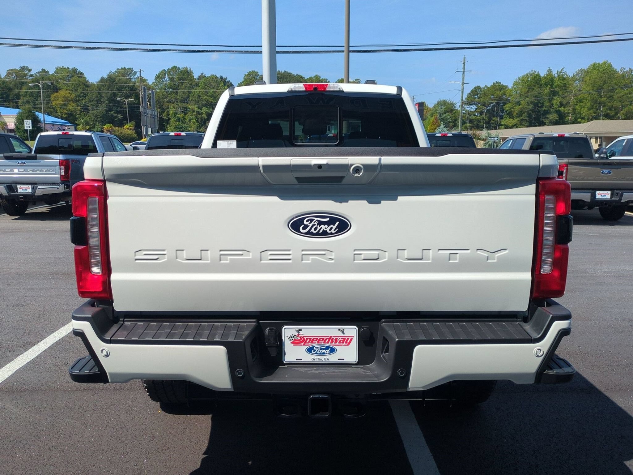 New 2027 Ford F250 Lariat w/ Black Appearance Package AWD/4WD image 8