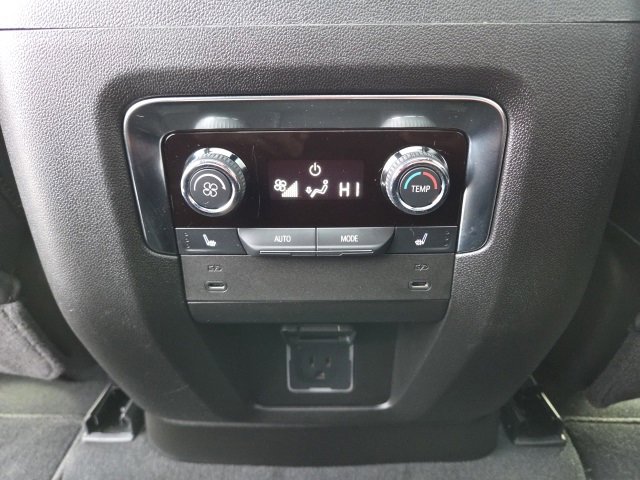 Used 2025 Chevrolet Suburban RST image 48