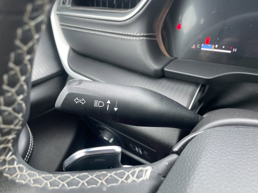 Used 2024 Jeep Grand Cherokee Altitude image 23