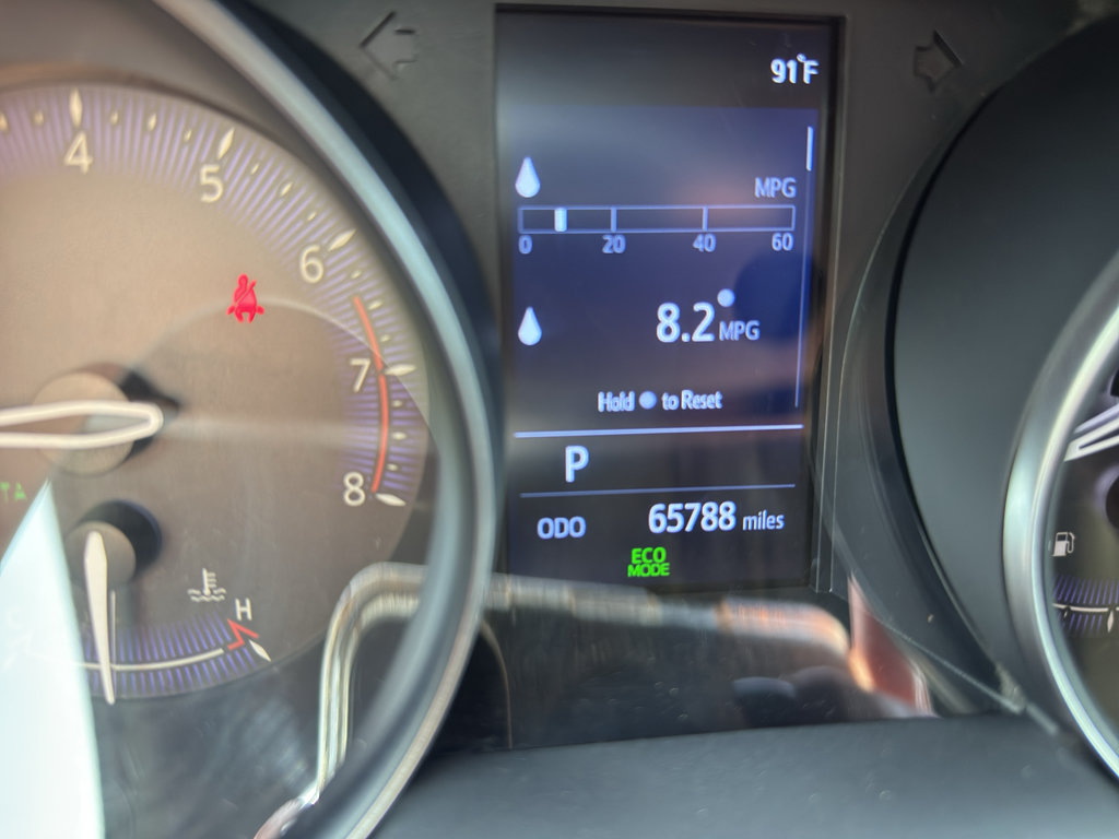 Used 2019 Toyota C-HR Limited FWD image 13