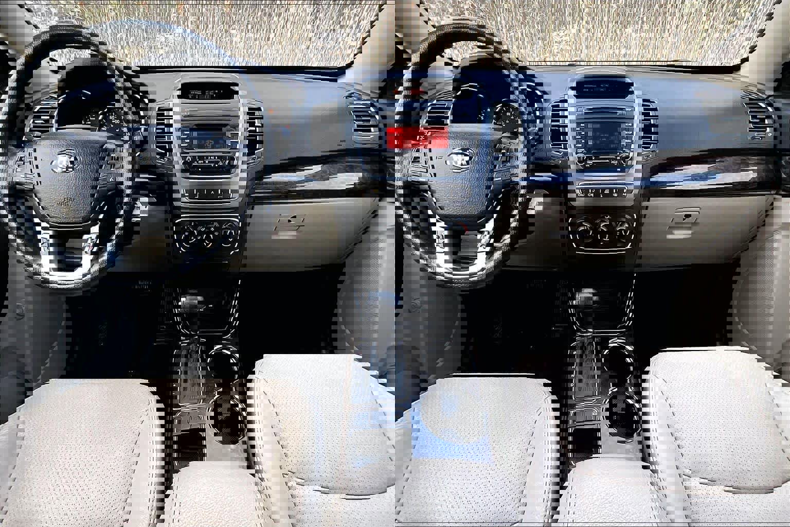 Used 2014 Kia Sorento LX image 15