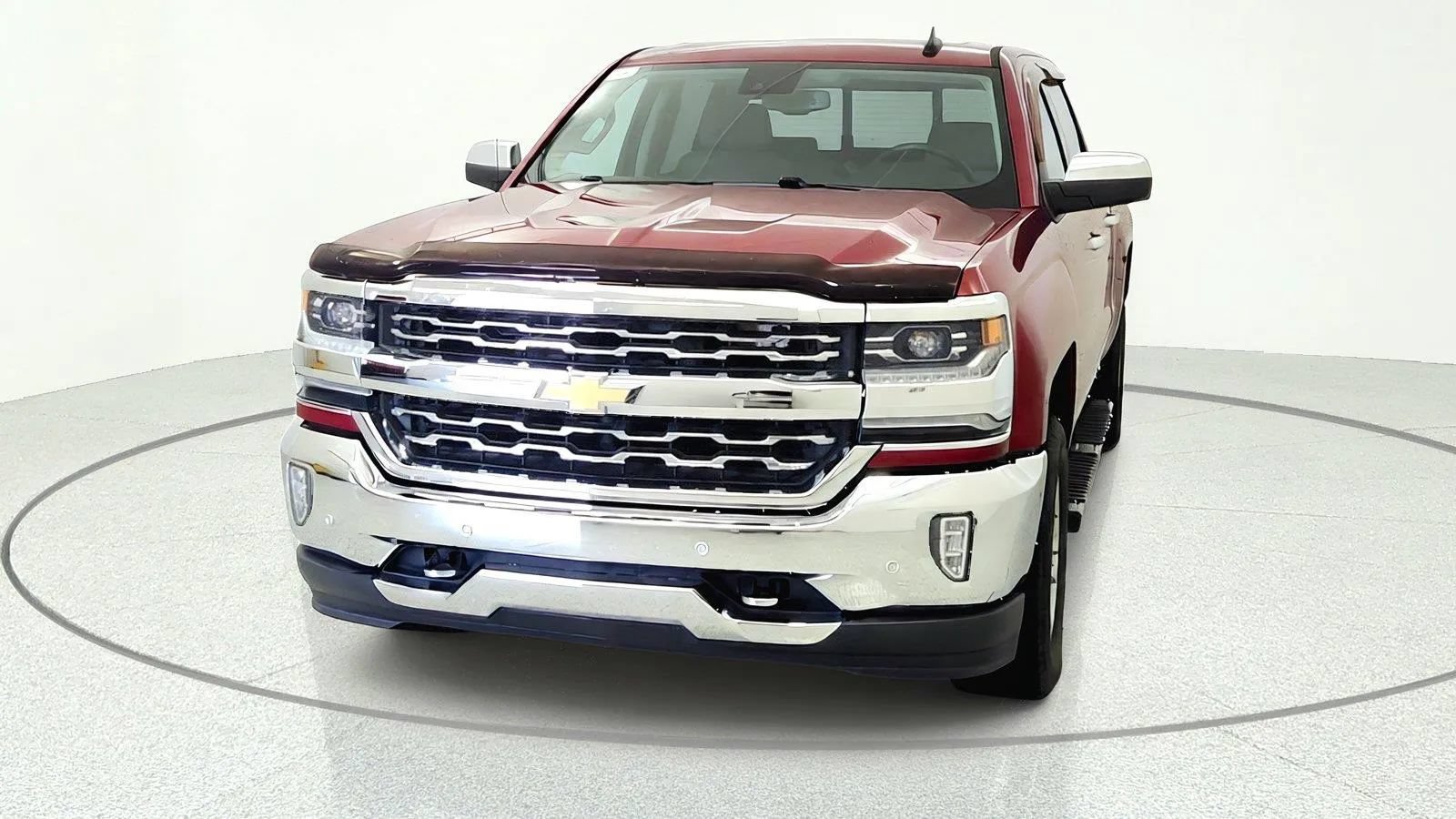 Used 2018 Chevrolet Silverado 1500 LTZ w/ LTZ Plus Package AWD/4WD image 3
