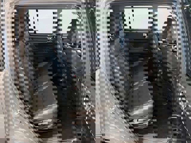 Used 2024 Hyundai Santa Fe Limited image 12