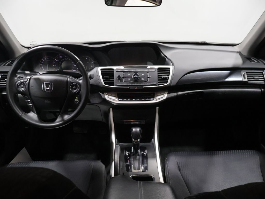 Used 2015 Honda Accord Sport image 15