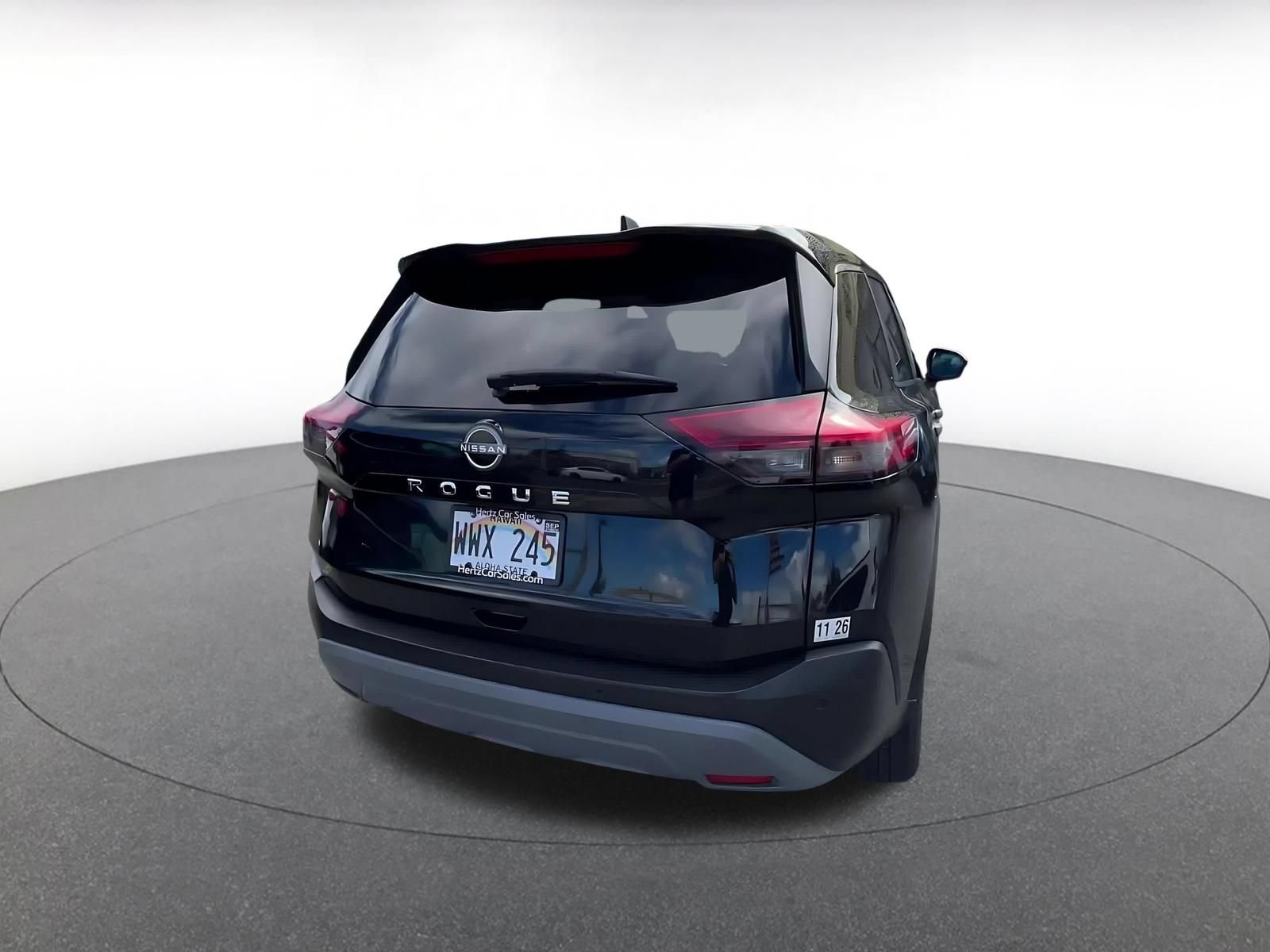 Used 2023 Nissan Rogue S FWD image 13