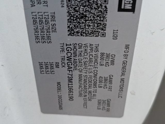 Used 2021 Chevrolet Express 2500 w/ Communications Package RWD image 14