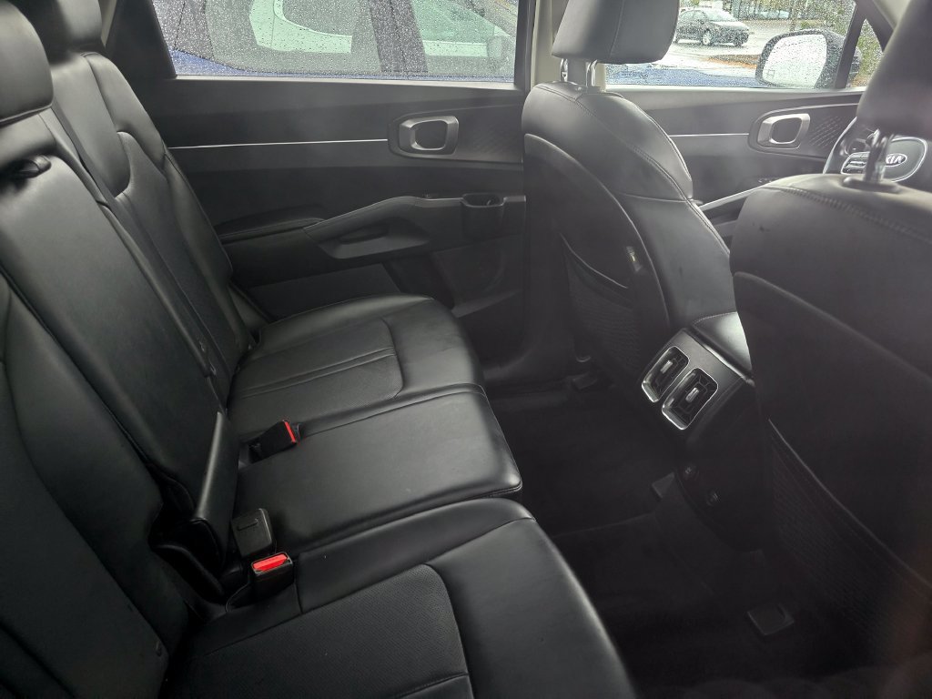 Used 2021 Kia Sorento S AWD/4WD image 13