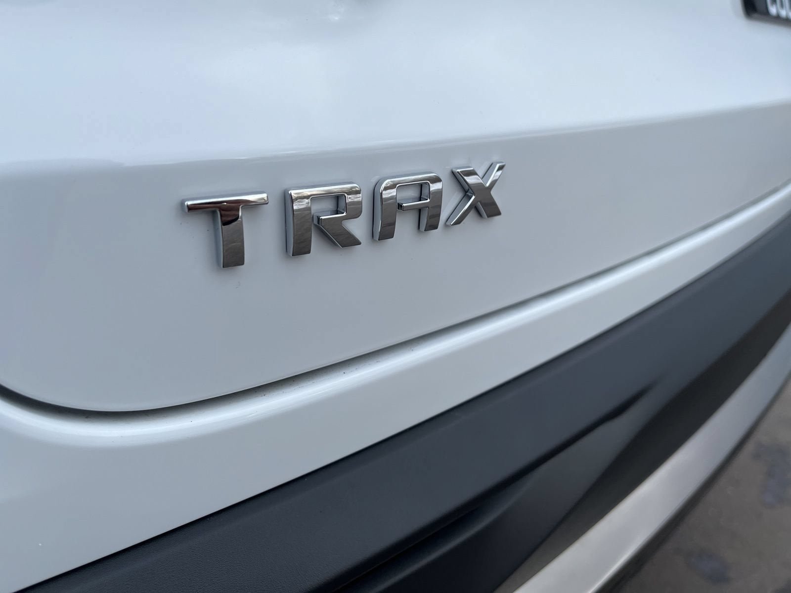 New 2026 Chevrolet Trax ACTIV w/ Sunroof Package FWD image 40