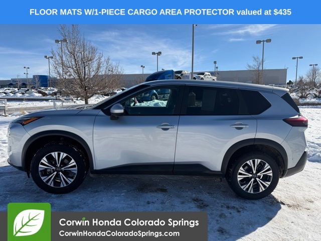 Used 2023 Nissan Rogue SV image 4