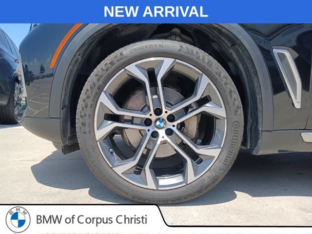 Used 2022 BMW X5 xDrive40i w/ Premium Package AWD/4WD image 5