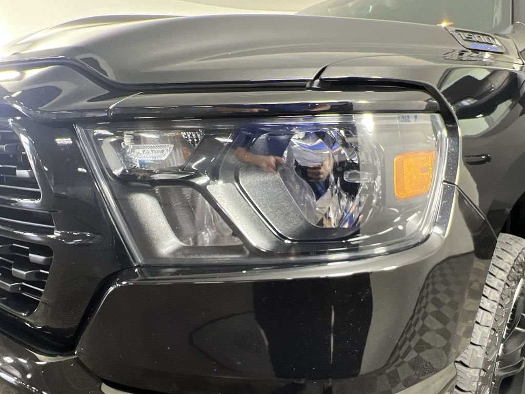 Used 2023 RAM 1500 Big Horn AWD/4WD image 34