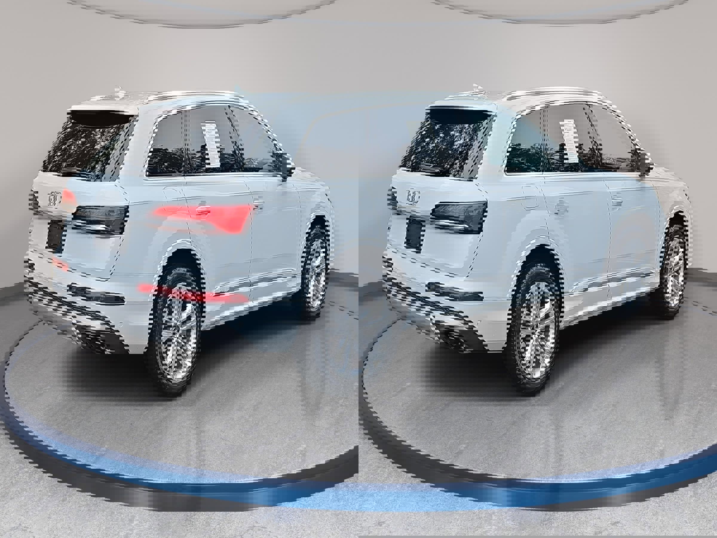 Used 2025 Audi Q7 2.0T Premium w/ Convenience Package image 5