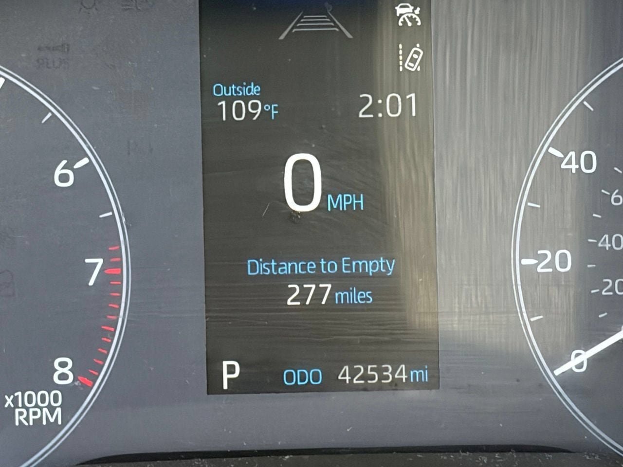 Used 2025 Toyota Corolla LE FWD image 11