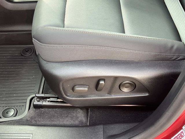 New 2026 GMC Terrain AT4 w/ Convenience Package III AWD/4WD image 58