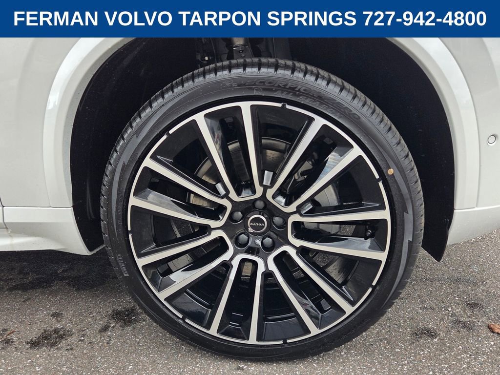 New 2026 Volvo XC90 B6 Plus w/ Protection Package Premier image 12