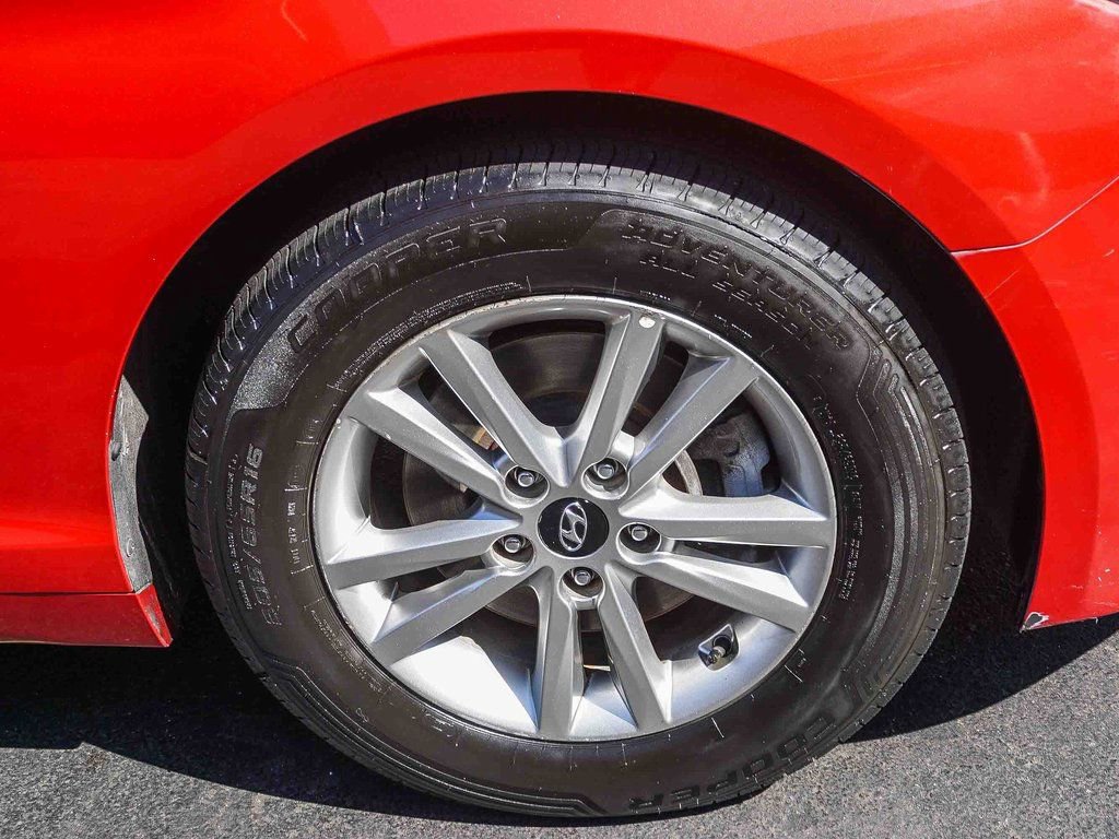 Used 2017 Hyundai Sonata SE image 9