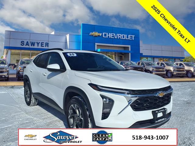 Used 2025 Chevrolet Trax LT w/ Driver Confidence Package