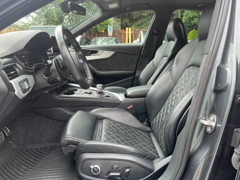 Used 2018 Audi S4 Premium Plus w/ Navigation Package AWD/4WD image 11