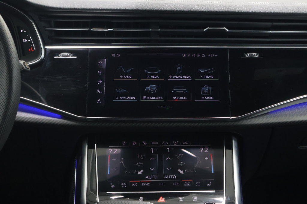 Used 2024 Audi SQ8 Prestige w/ Prestige Package AWD/4WD image 19