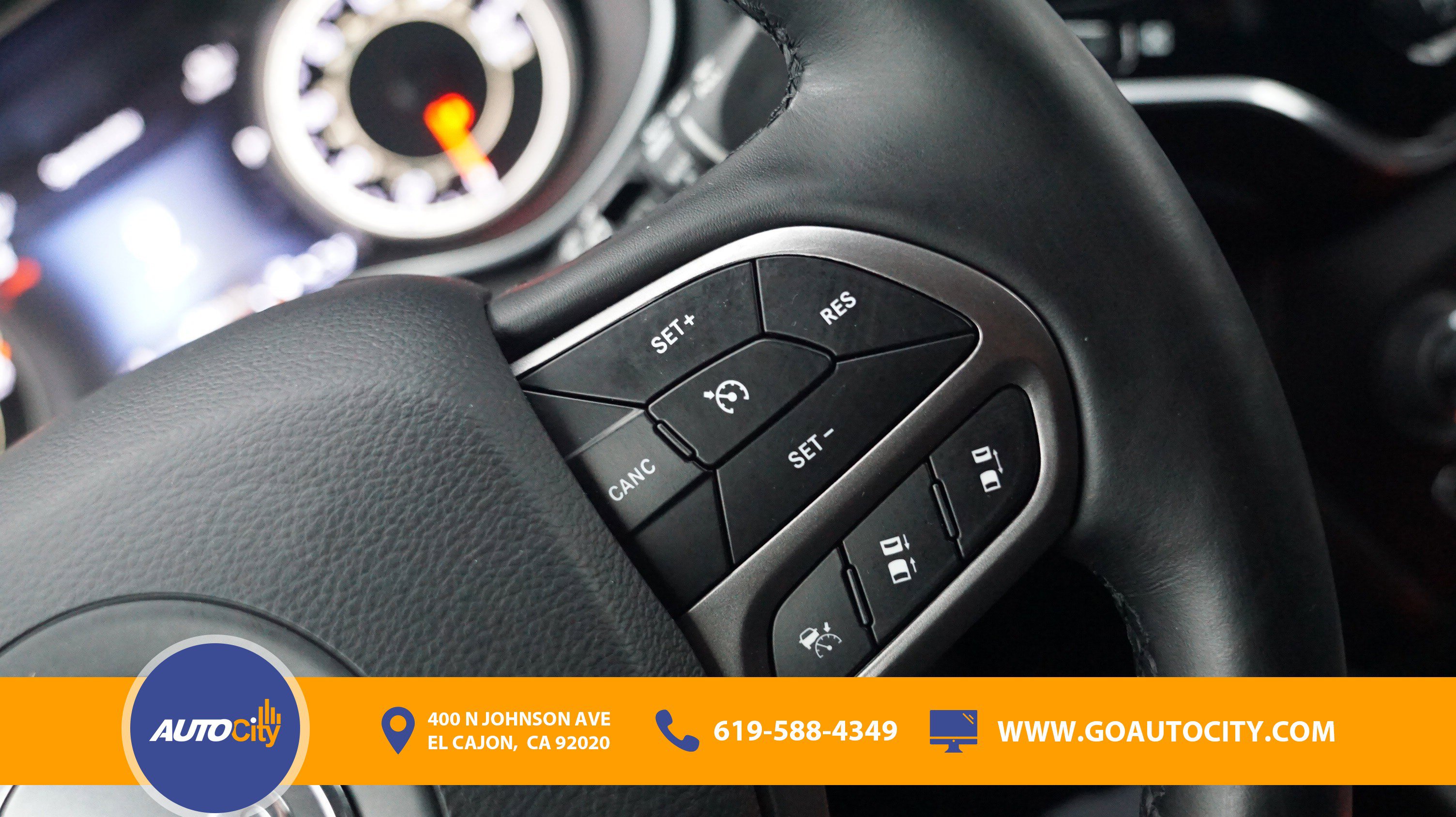 Used 2021 Jeep Cherokee Limited w/ Elite Package FWD image 23