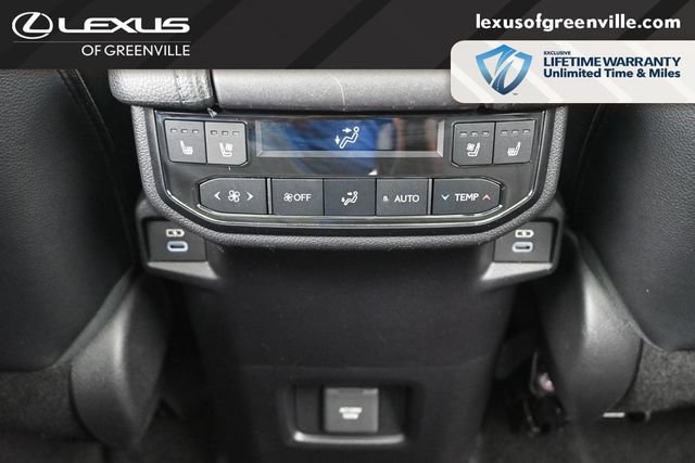 Used 2025 Toyota Grand Highlander AWD image 27