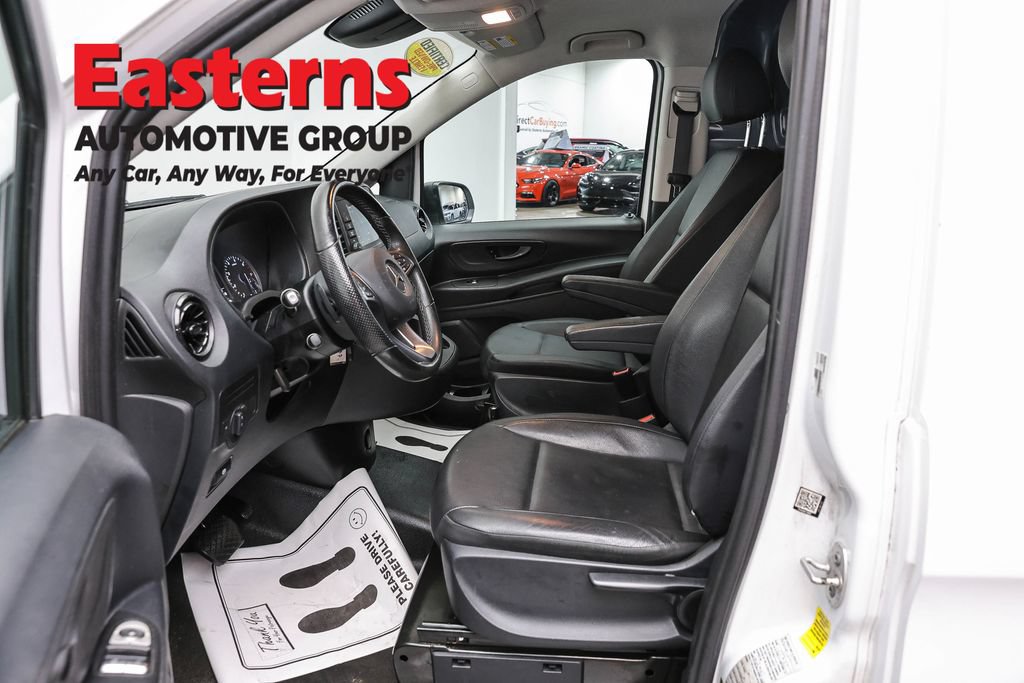Used 2023 Mercedes-Benz Metris image 14
