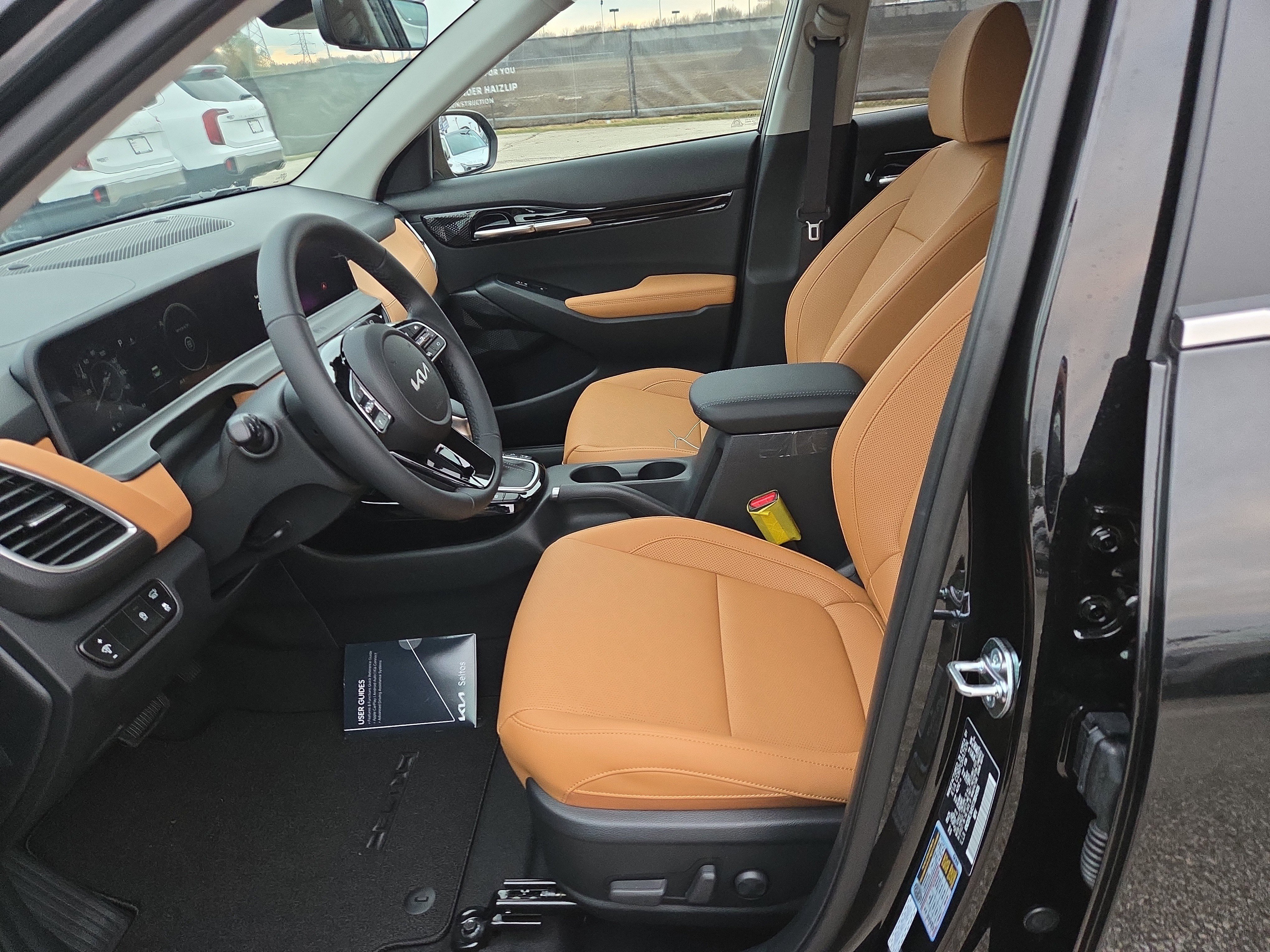 New 2026 Kia Seltos EX image 4