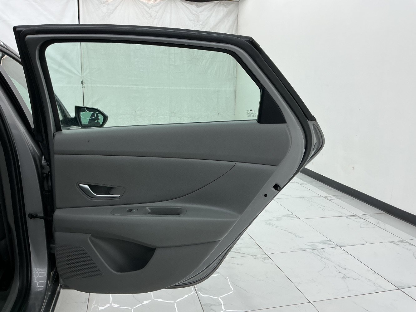 Used 2024 Hyundai Elantra Blue FWD image 27