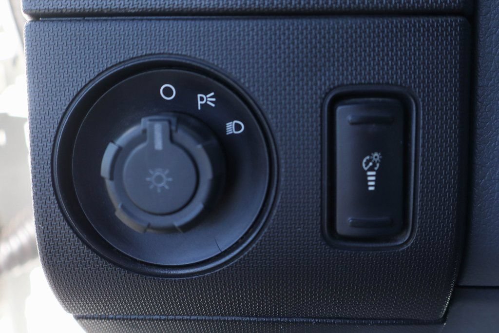 Used 2012 Ford F550 Luxury w/ PWR Equipment Group RWD image 23