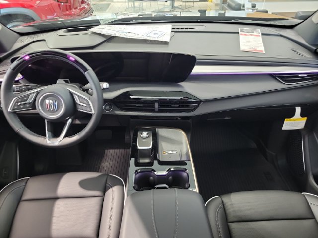 New 2026 Buick Enclave Avenir w/ Super Cruise Package FWD image 9