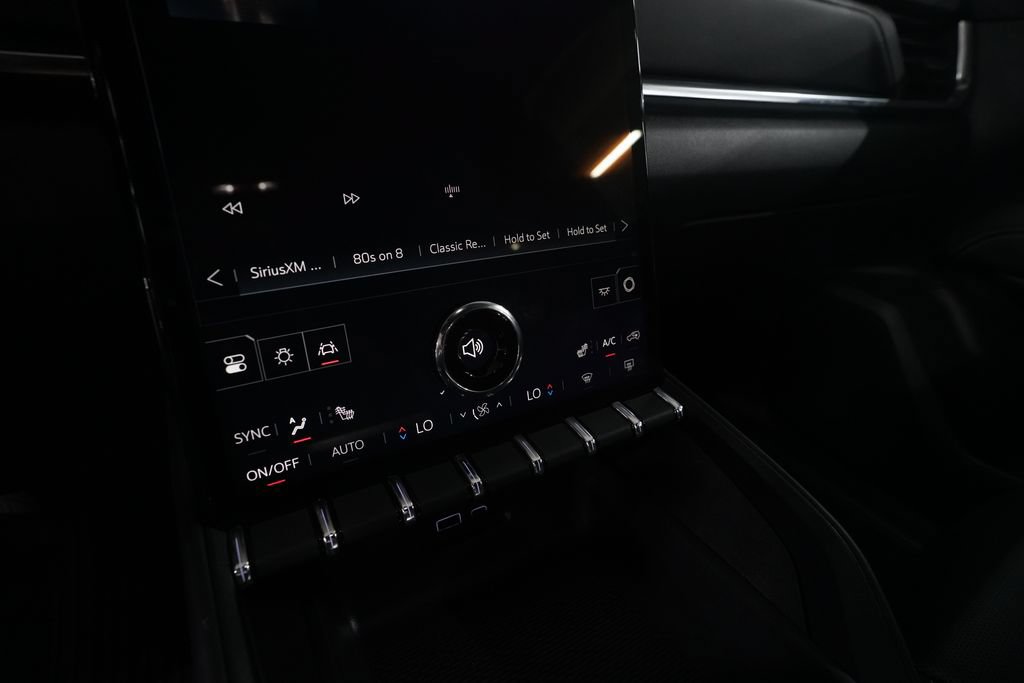 Used 2025 GMC Terrain Elevation w/ Elevation Premium Package AWD/4WD image 21
