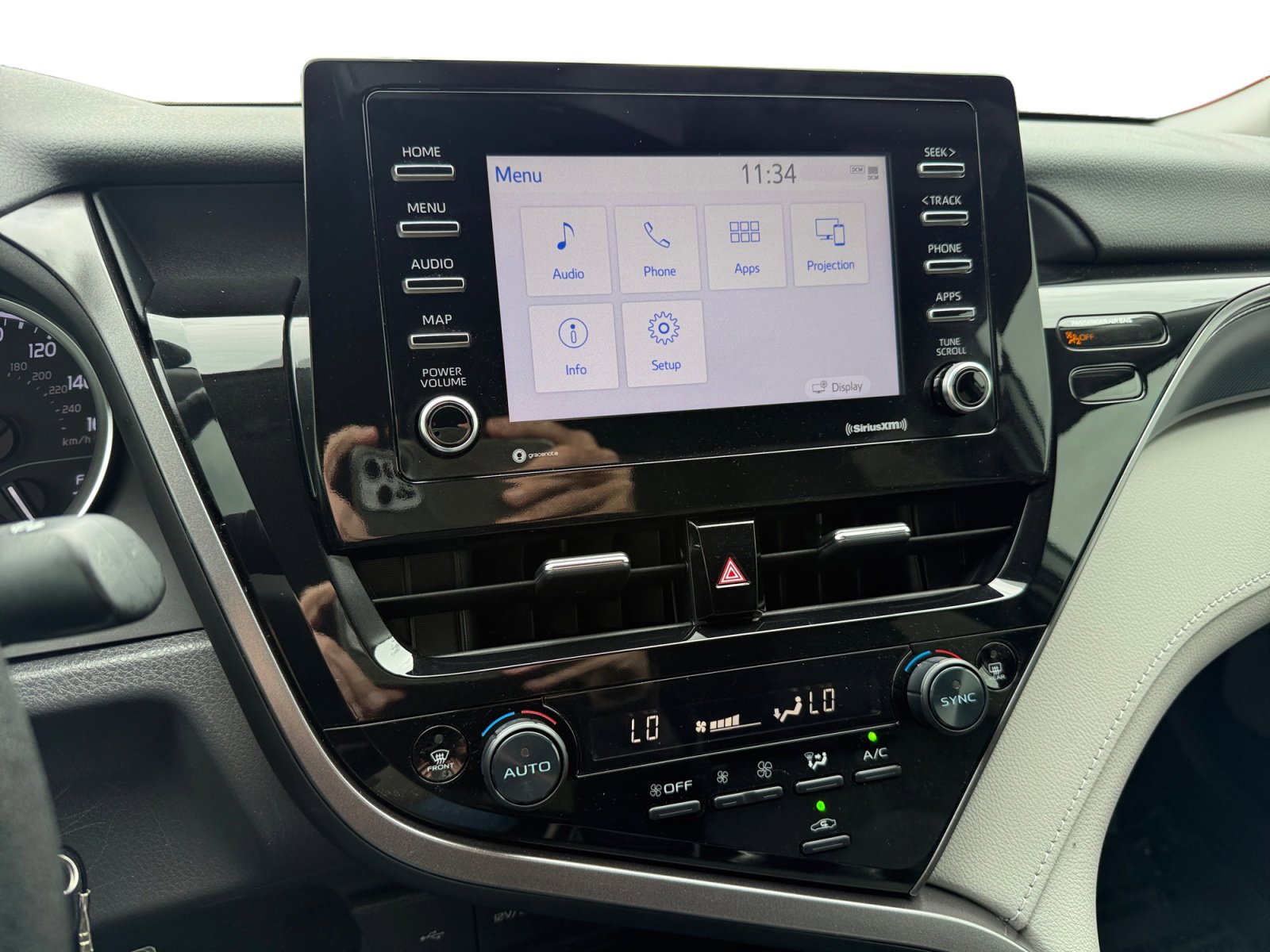 Used 2023 Toyota Camry LE image 12