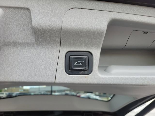 Used 2017 GMC Acadia SLE w/ Driver Alert Package I AWD/4WD image 28