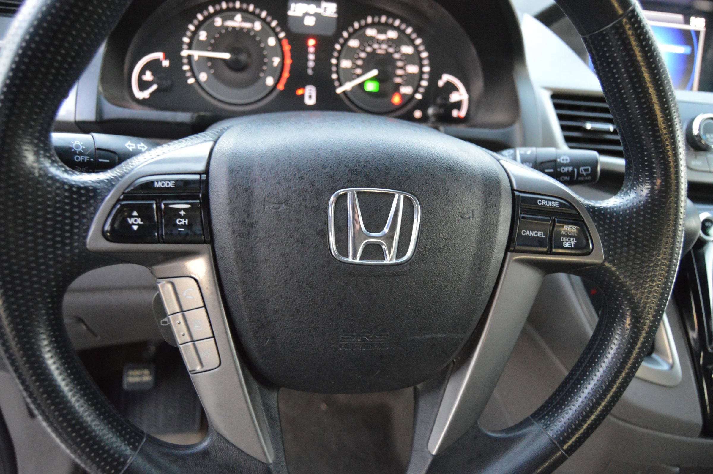 Used 2017 Honda Odyssey SE image 10