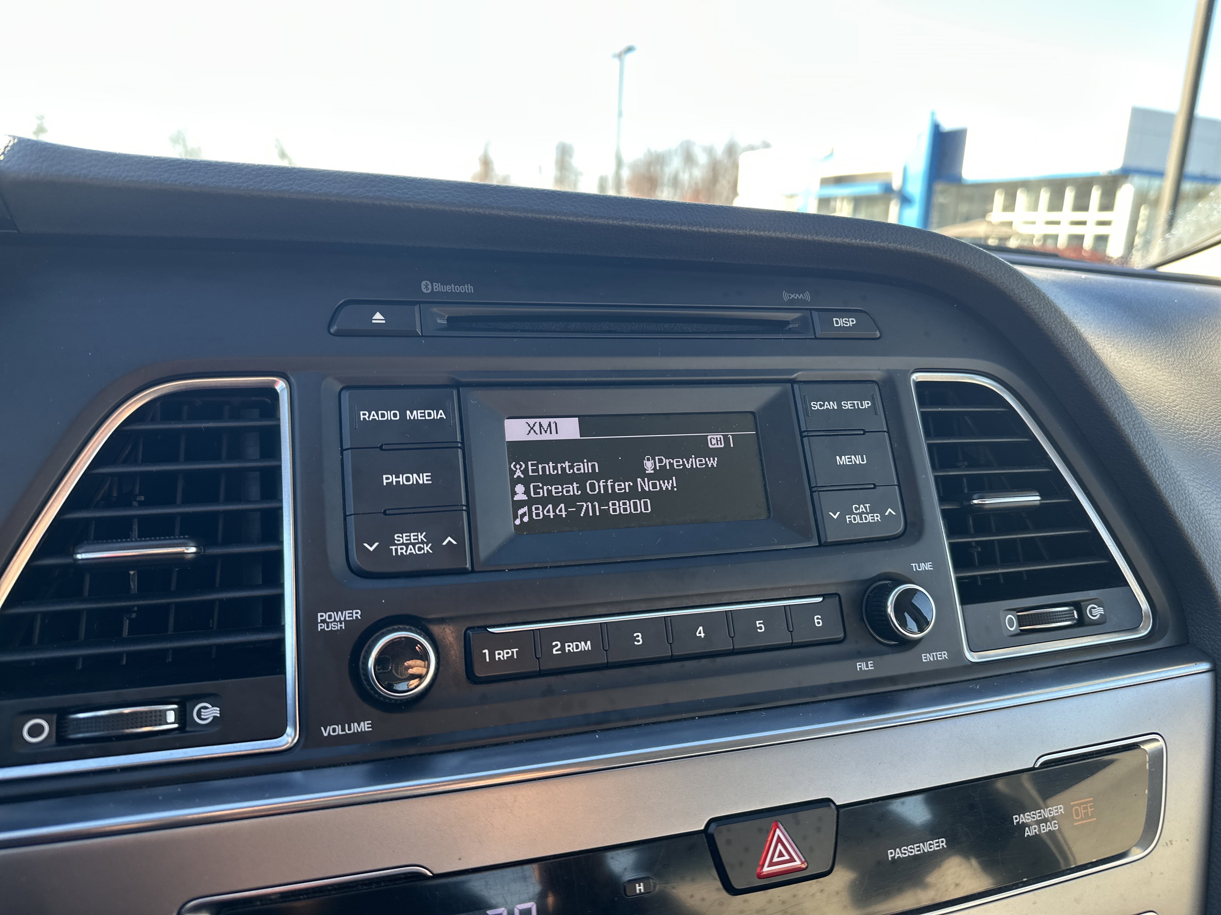 Used 2017 Hyundai Sonata SE image 19