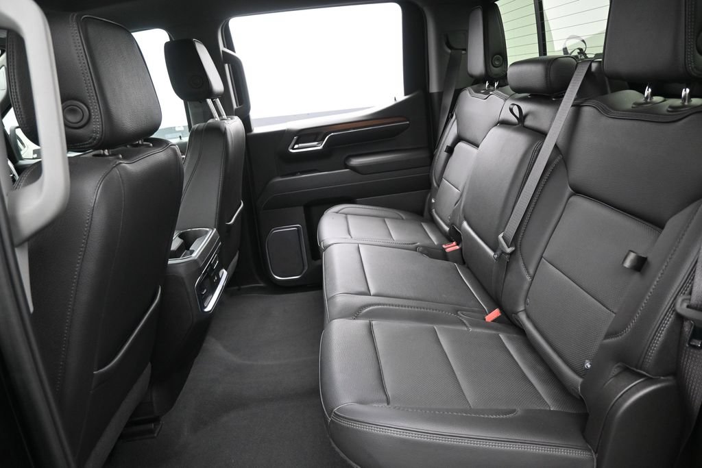 Used 2024 GMC Sierra 1500 Denali w/ Technology Package AWD/4WD image 24