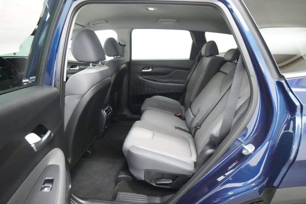 Used 2023 Hyundai Santa Fe SEL w/ Cargo Package FWD image 17