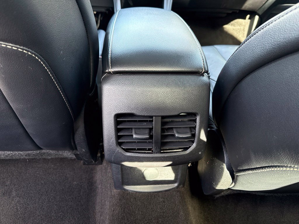 Used 2020 Ford Fusion Titanium AWD/4WD image 18