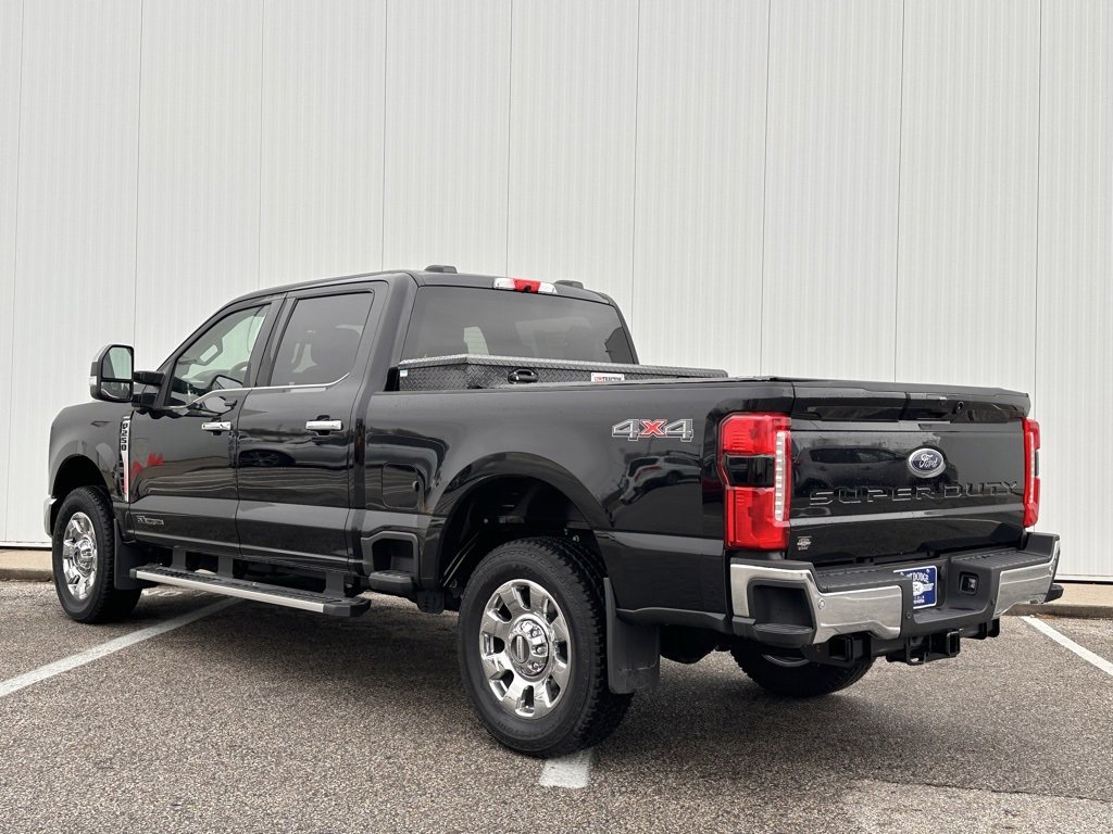 New 2025 Ford F250 Lariat w/ Chrome Package image 2