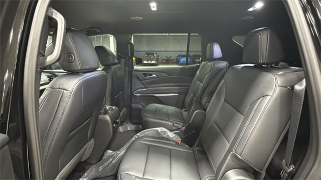 New 2026 Chevrolet Traverse LT w/ Driver Confidence Package image 13